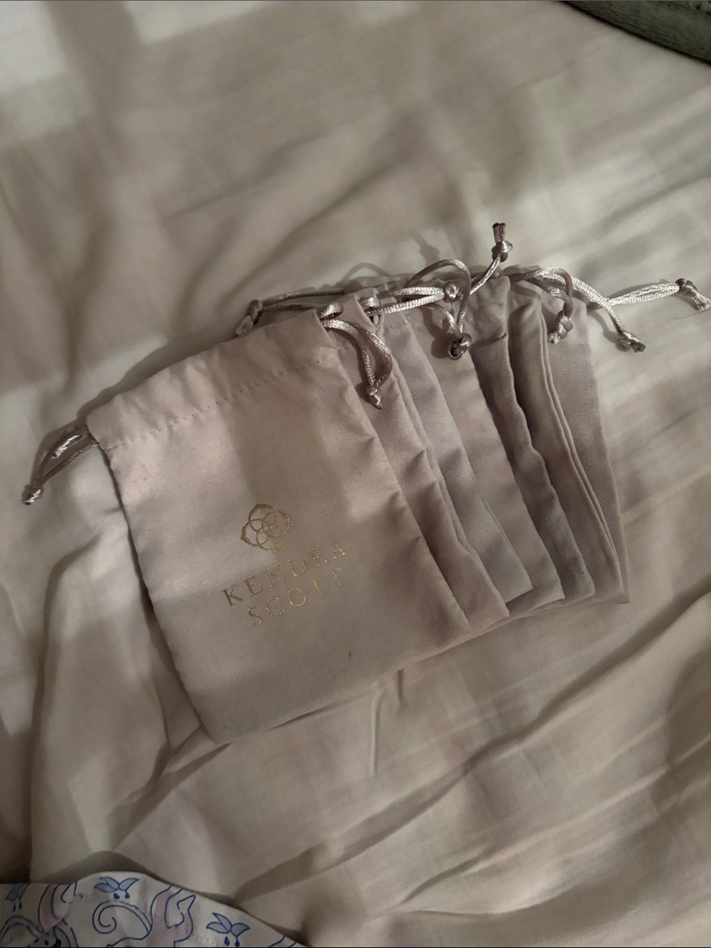 Kendra Scott Light Gray Dust bag (7 bags in all)